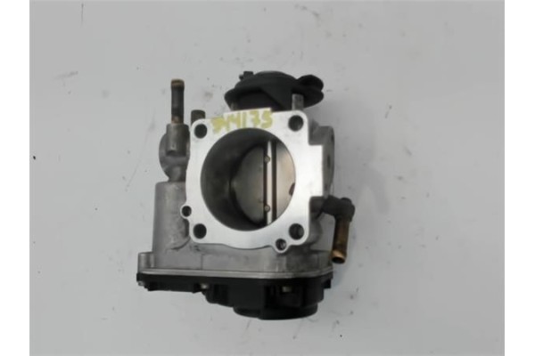 Recambio de caja mariposa aire para volkswagen bora berlina (1j2) 2.0 referencia OEM IAM 06A133064H  