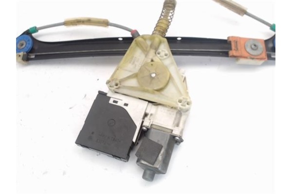 Recambio de mecanismo elevalunas delantero derecho para audi a3 (8p1) 2.0 tdi 16v referencia OEM IAM 8P0959802A 8P3837462C 