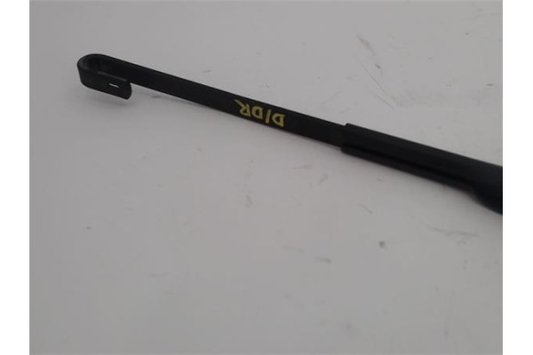 Recambio de brazo limpiaparabrisas delantero derecho para mitsubishi montero pinin (h60/h70) 1.8 1800 mpi comfort (5-ptas.) refe