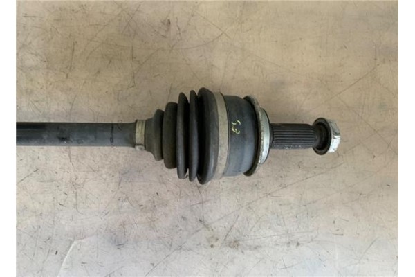Recambio de palier trasero izquierdo para mercedes-benz vito furgón (639) 2.1 111cdi referencia OEM IAM A6393500710 A6393501410 