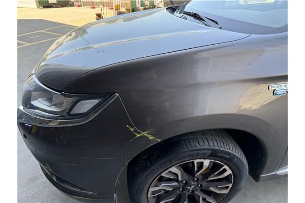 Recambio de aleta delantero izquierda para mitsubishi outlander (gf0/gg0) 2.0 phev kaiteki 4wd (gg2w) referencia OEM IAM 5220L10