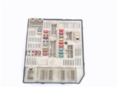 Recambio de caja fusibles/rele para renault laguna iii berlina 2.0 dci (bt01, bt0e, bt0k) referencia OEM IAM 284B60014R 51928741