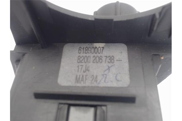 Recambio de mando de luces para renault scenic ii (jm) referencia OEM IAM 8200206738 61890007 