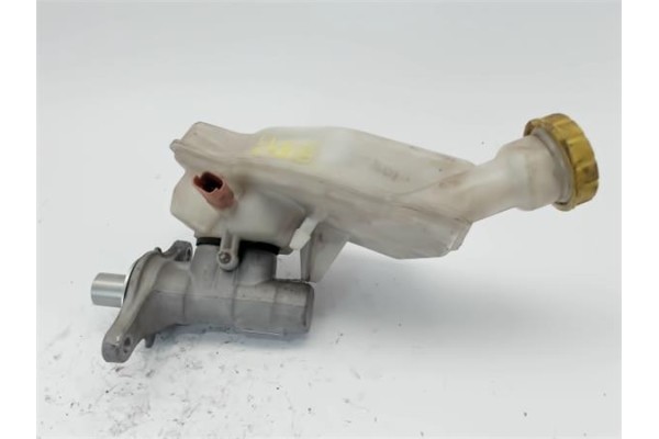 Recambio de bomba freno para peugeot 208 1.4 active referencia OEM IAM 32069745  