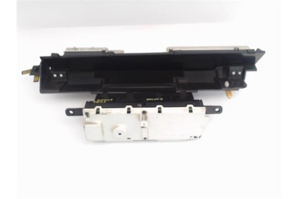 Recambio de cuadro instrumentos para toyota prius (nhw20) híbrido basis referencia OEM IAM 769204820  