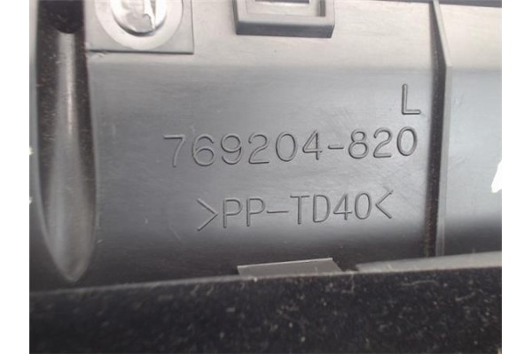 Recambio de cuadro instrumentos para toyota prius (nhw20) híbrido basis referencia OEM IAM 769204820  