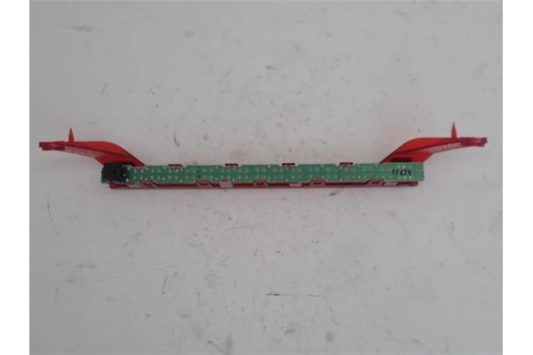 Recambio de luz central de freno para bmw serie 1 berlina (e81/e87) 2.0 120d referencia OEM IAM 63256924673 2DA00895700 