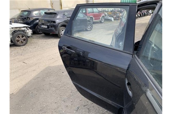 Recambio de puerta trasero derecha para renault grand scénic iii (jz0/1_) 1.5 dci referencia OEM IAM 821009283R  
