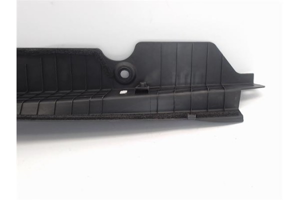 Recambio de guarnecido protector motor para kia niro () híbrido vision referencia OEM IAM 84169AT000  