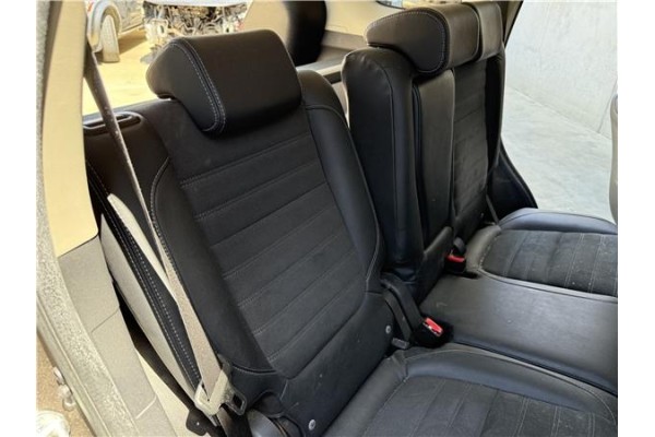 Recambio de asientos traseros para mitsubishi outlander (gf0/gg0) 2.0 phev kaiteki 4wd (gg2w) referencia OEM IAM 6902C609XA  