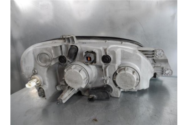 Recambio de faro delantero izquierdo para kia carnival 2.9 td referencia OEM IAM 92101E  