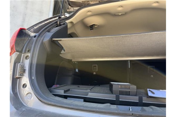 Recambio de bandeja trasero para mitsubishi outlander (gf0/gg0) 2.0 phev kaiteki 4wd (gg2w) referencia OEM IAM 7237A146XA  