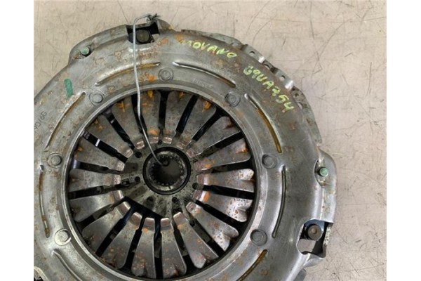 Recambio de disco embrague para opel movano furgón/combi 2.5 combi corto l1h1 2.8t referencia OEM IAM   