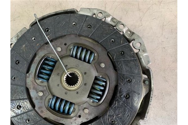 Recambio de disco embrague para opel movano furgón/combi 2.5 combi corto l1h1 2.8t referencia OEM IAM   