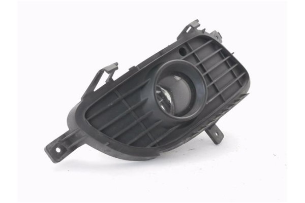 Recambio de faro antiniebla derecho para mercedes-benz clase a (bm 169) 2.0 a 180 cdi (169.007) referencia OEM IAM A2518200856 A
