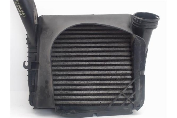 Recambio de intercooler para volkswagen touareg (7la) 5.0 tdi v10 referencia OEM IAM 7L0117339  