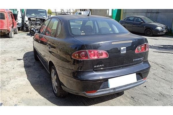 seat cordoba berlina (6l2) del año 2003