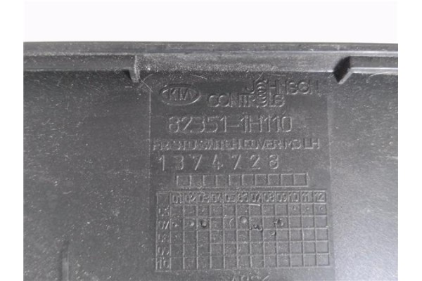 Recambio de mando elevalunas delantero izquierdo para kia ceed (ed) 1.6 concept referencia OEM IAM 369493 823511H110 