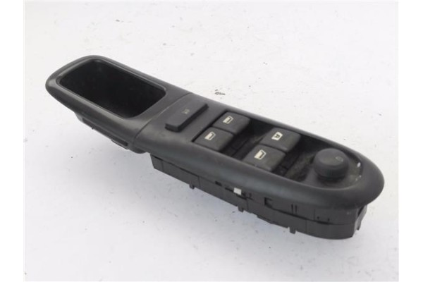 Recambio de mando elevalunas delantero izquierdo para fiat ulysse (121) 2.0 16v referencia OEM IAM 9617287669 6552AR 