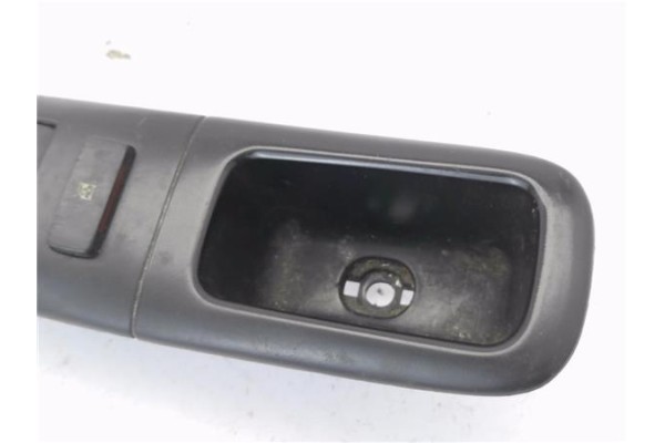 Recambio de mando elevalunas delantero izquierdo para fiat ulysse (121) 2.0 16v referencia OEM IAM 9617287669 6552AR 