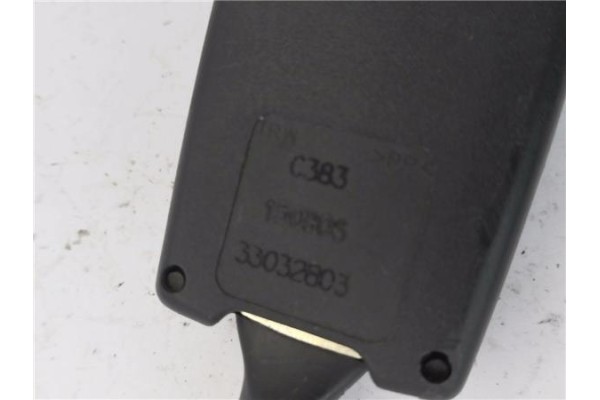 Recambio de anclaje cinturon delantero derecho para ligier x-too 0.5 lombardini referencia OEM IAM 33032603  