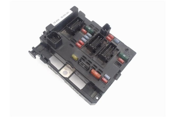 Recambio de caja fusibles/rele para peugeot 206 1.4 i referencia OEM IAM   