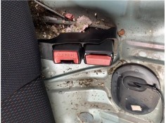 Recambio de anclaje cinturon trasero derecho para renault clio iii 1.5 dci (br17, cr17) referencia OEM IAM 8200684017  