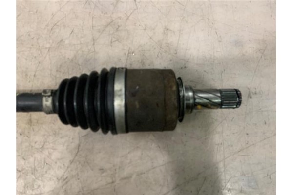Recambio de palier delantero izquierdo para suzuki swift iii (sg) 1.3 ddis referencia OEM IAM 44102-62J90 6208831 4410162J90 , S