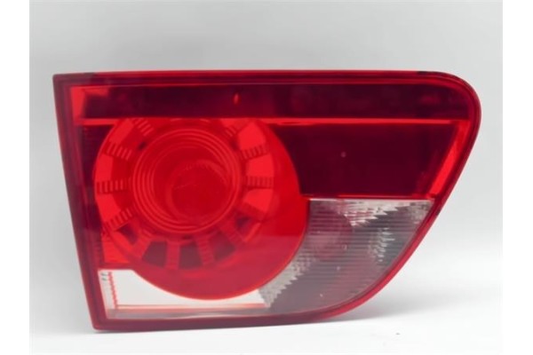 Recambio de piloto interior izquierdo para seat altea xl (5p5) 1.9 tdi referencia OEM IAM 5P8945093D  