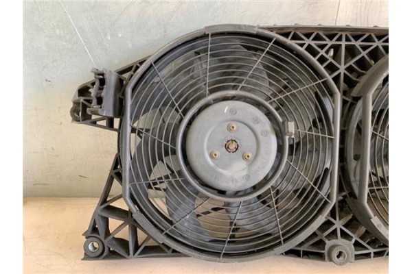 Recambio de electroventilador para mercedes-benz vito furgón (639) 2.1 111cdi referencia OEM IAM A0015005293 1252567 