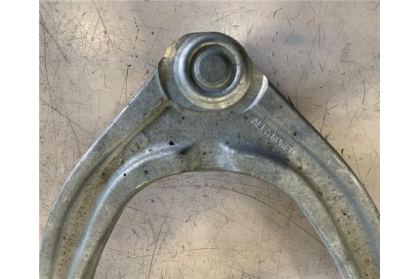 Recambio de brazo superior delantero izquierdo para alfa romeo giulia (952) 2.2 super referencia OEM IAM 50533329  