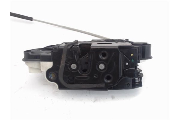 Recambio de cierre electromagnetico delantero izquierdo para seat ibiza (6p1) 1.0 style referencia OEM IAM 5N1837015F Recambio de cierre electromagnetico delantero izquierdo para seat ibiza (6p1) 1.0 style referencia OEM IAM 5N1837015F