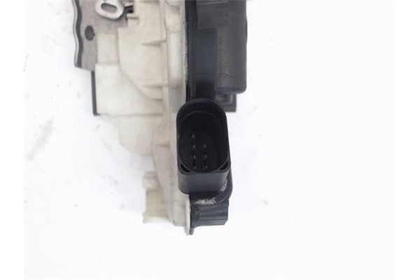 Recambio de cierre electromagnetico delantero izquierdo para seat ibiza (6p1) 1.0 style referencia OEM IAM 5N1837015F  