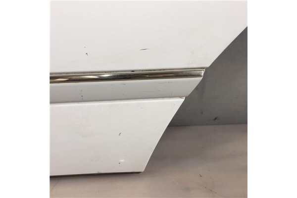 Recambio de puerta trasero izquierda para mercedes-benz clase c (bm 202) berlina 2.2 220 (202.022) referencia OEM IAM   