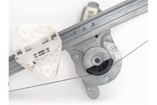 Recambio de mecanismo elevalunas delantero derecho para dacia logan 1 1.6 prestige referencia OEM IAM 400727G  