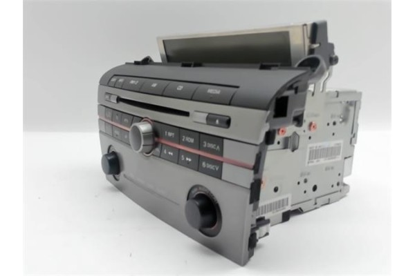 Recambio de radio / cd para mazda 3 sedán (bk) 1.6 referencia OEM IAM 14798108 BS3T66AR0 