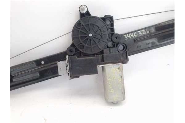 Recambio de mecanismo elevalunas delantero derecho para fiat bravo (182) 1.2 16v 80 trofeo referencia OEM IAM 72005003  