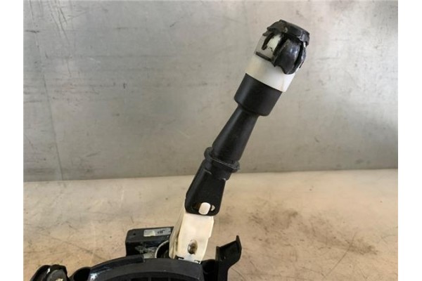 Recambio de palanca de cambio para opel meriva 1.3 cdti referencia OEM IAM 5738022  