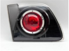 Recambio de piloto interior izquierdo para mazda 3 sedán (bk) 1.6 referencia OEM IAM P2775L  