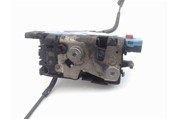 Recambio de cierre electromagnetico trasero derecho para peugeot 207 1.6 hdi referencia OEM IAM   