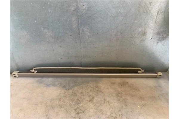 Recambio de bandeja trasero para toyota land cruiser (j12) 3.0 d-4d (kdj120) referencia OEM IAM 6491060100A0  