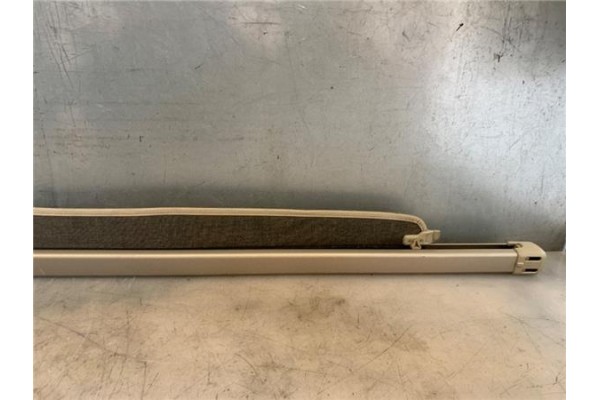 Recambio de bandeja trasero para toyota land cruiser (j12) 3.0 d-4d (kdj120) referencia OEM IAM 6491060100A0  