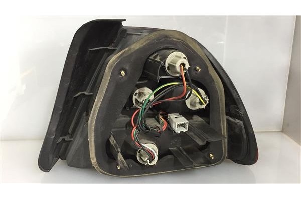 Recambio de piloto trasero izquierdo para honda civic iv fastback (ma, mb) 1.4 i (ma8) referencia OEM IAM 33550ST3E01  