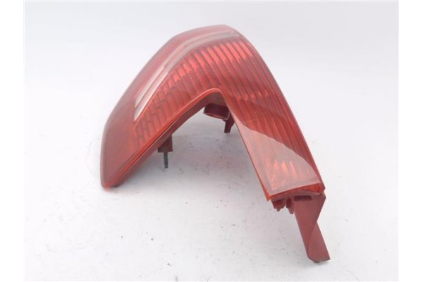 Recambio de piloto trasero derecho para citroen c4 berlina 1.6 hdi referencia OEM IAM 9655863980  