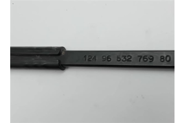 Recambio de brazo limpiaparabrisas delantero derecho para peugeot 307 (3a/c) 1.6 16v referencia OEM IAM 1249653276980  