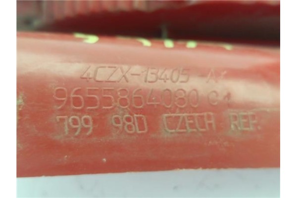 Recambio de piloto trasero izquierdo para citroen c4 berlina 1.6 hdi referencia OEM IAM 9655864080  