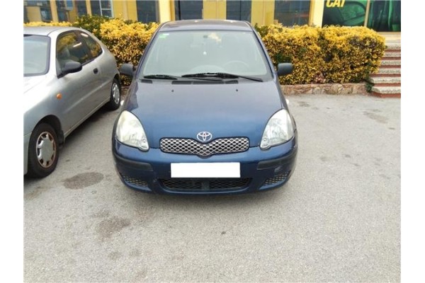 toyota yaris (ncp1/nlp1/scp1)(1999) del año 