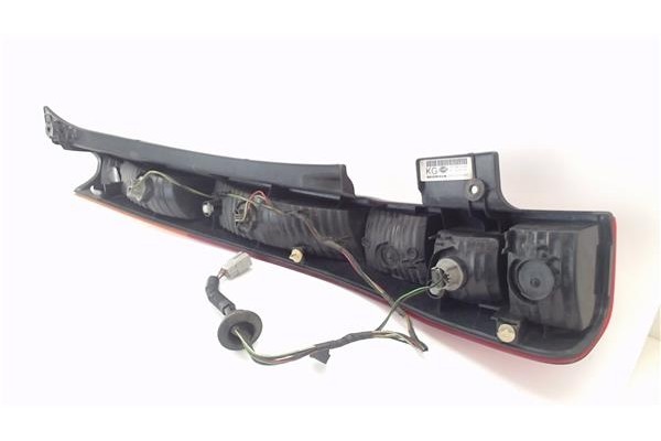 Recambio de piloto trasero derecho para honda cr-v (rd8) referencia OEM IAM 3350ASCAG000  