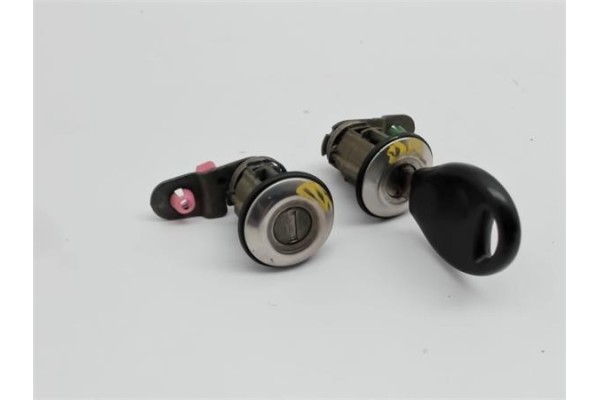 Recambio de llave para nissan micra (k11) 1.0 i 16v referencia OEM IAM 806005F625 806015F625 