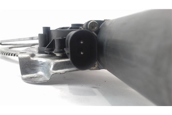 Recambio de elevalunas electrico derecho para bmw serie 3 compacto (e36) referencia OEM IAM   
